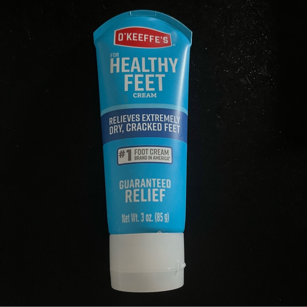 Healthy Feet Moisturizer - Blue White for dry cracked feet.